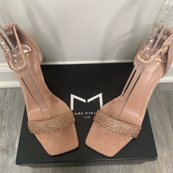 NEW Marc Fisher Angelo Ankle Strap Heels with Rhinestones Suede Size 7.5 - Picture 4 of 17